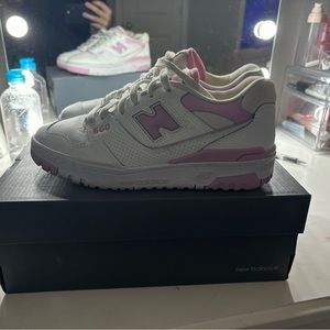 New Balance 550 “white and pink” size 8